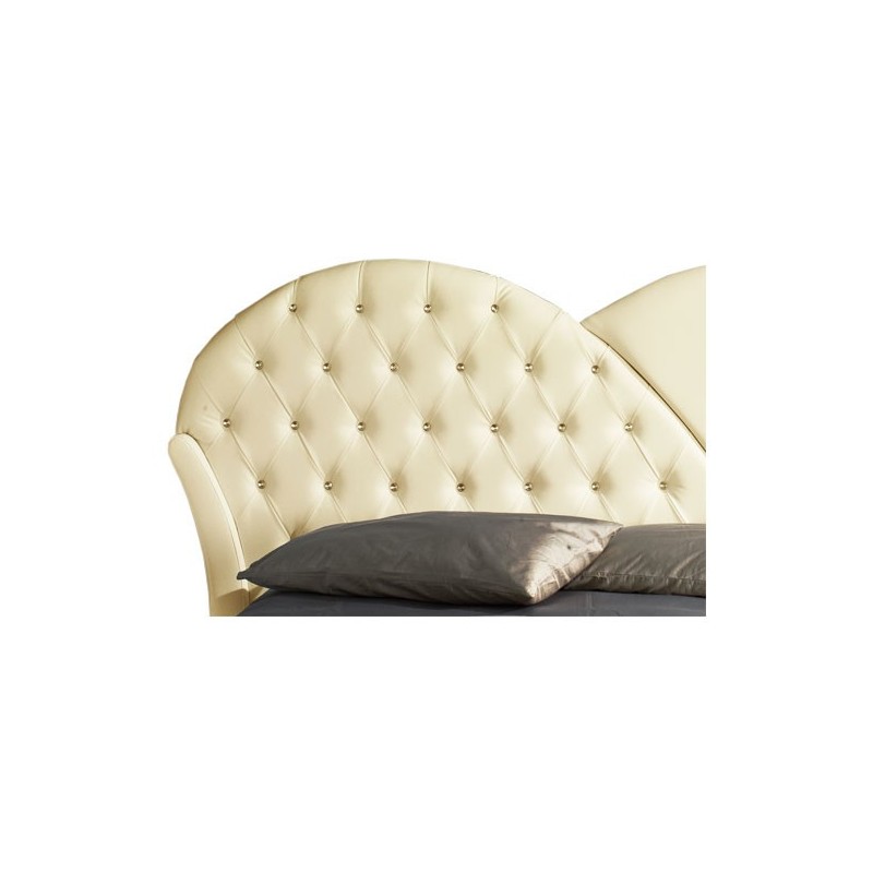 Letto matrimoniale c/contenitore in ecopelle crema  215x220xh.122 cm