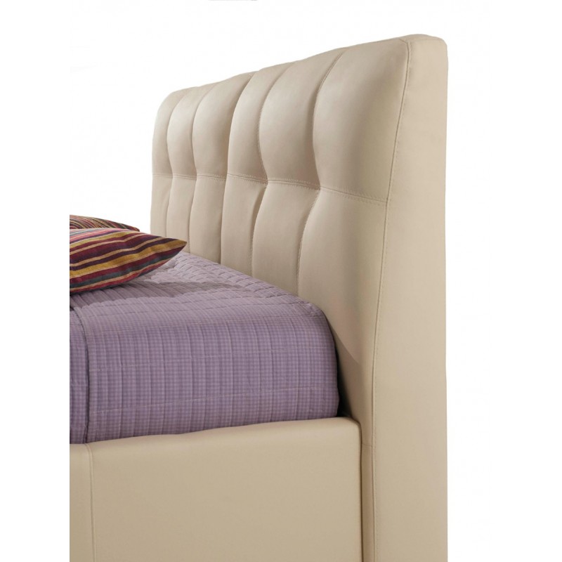 Letto matrimoniale  in ecopelle crema c/contenitore 182x216xh.104 cm