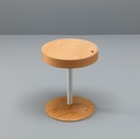 Tavolino in rovere con top in legno e base in metallo