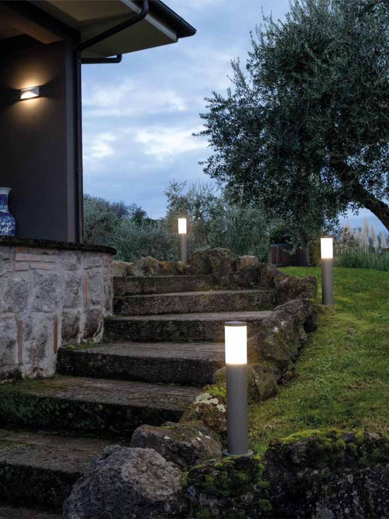 Lampada da esterno in alluminio pressofuso con diffusore opalino ad alta luminosità muschio - Samnite
