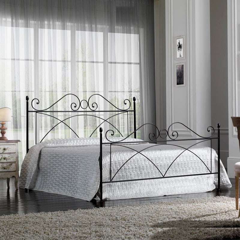 Letto in ferro matrimoniale con pediera  SABRINA Nero 166x208x h128 cm