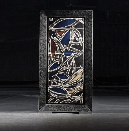 Cassettiera con sportelli in similpelle e struttura in legno 55x60x130,5h cm - Samnite